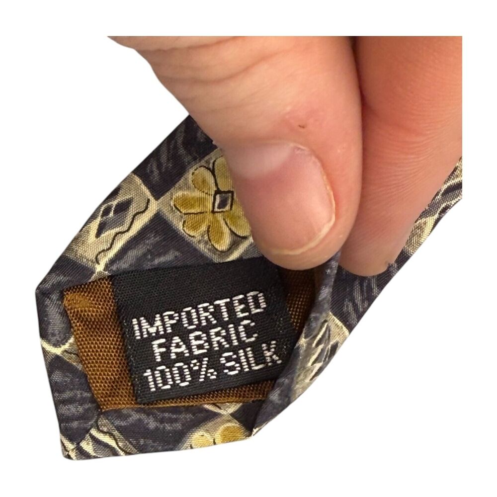 Geoffrey Beene Mens Necktie 100% Silk Black Gold Floral Checkered Classic Formal - Picture 3 of 6